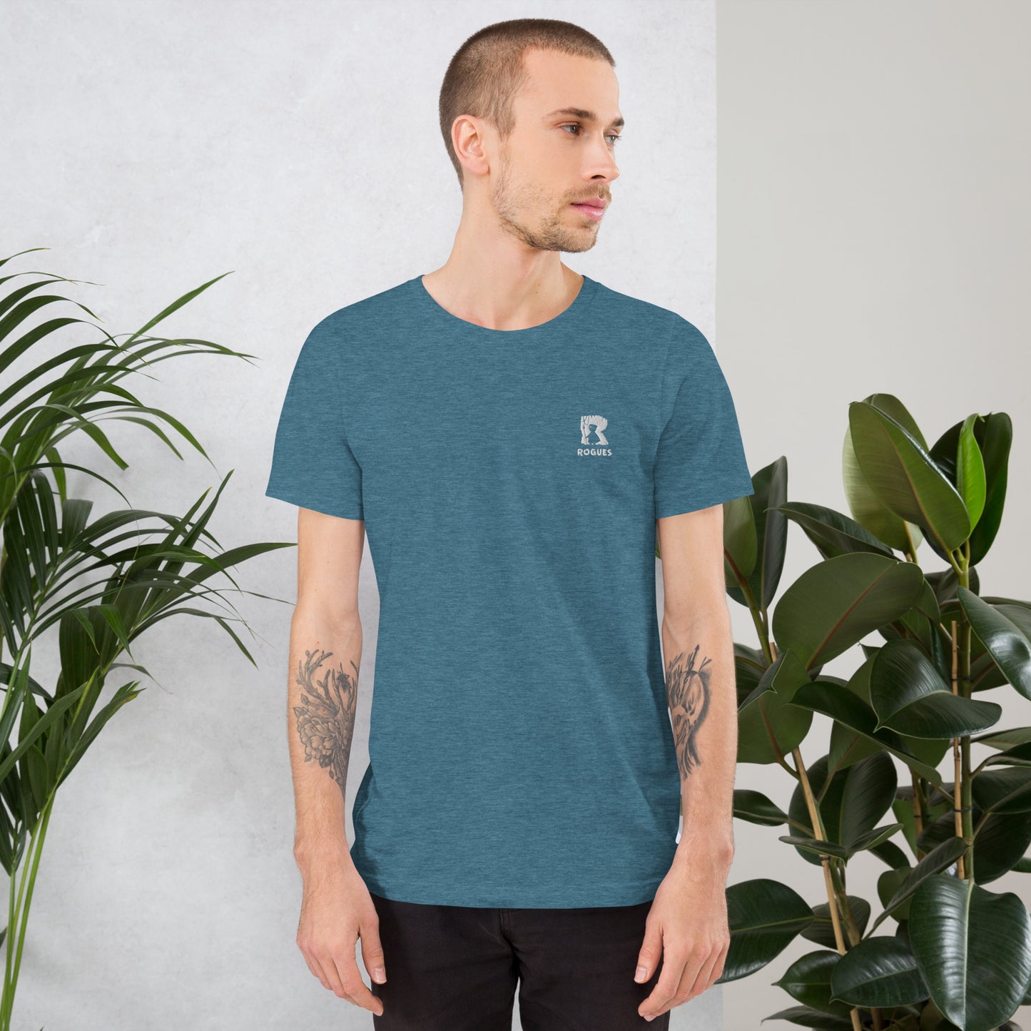 Rogues Logo Unisex t-shirt